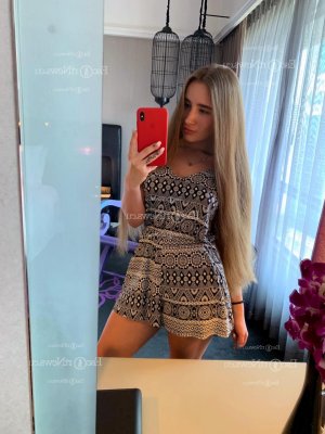 Mailyss live escort in Culver City